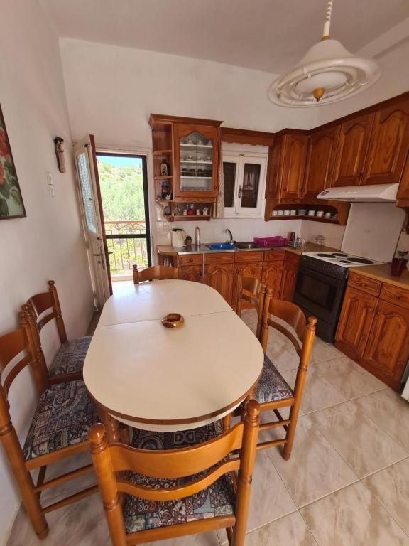 Το Κτήμα Της Ελιάς Του Τάκη Guest House Paralia Demonias Bagian luar foto